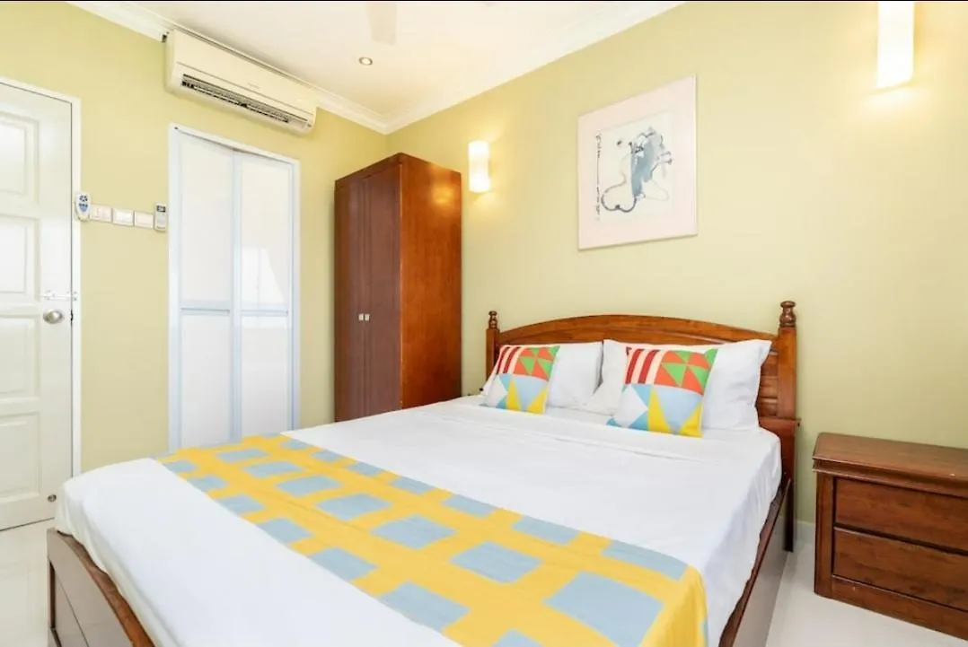 Vip Suite Seaview Batu Ferringhi 1003-2 Bedroom